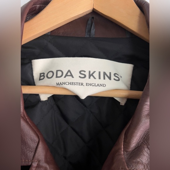 Boda Skins Men’s Brown Leather Moto Jacket - Picture 2 of 10